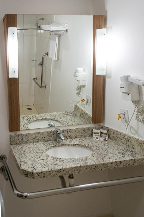 Hotel Malibu Inn Campinas  Eksteriør billede